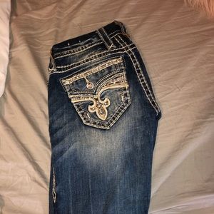 Rock revivals (size 24)